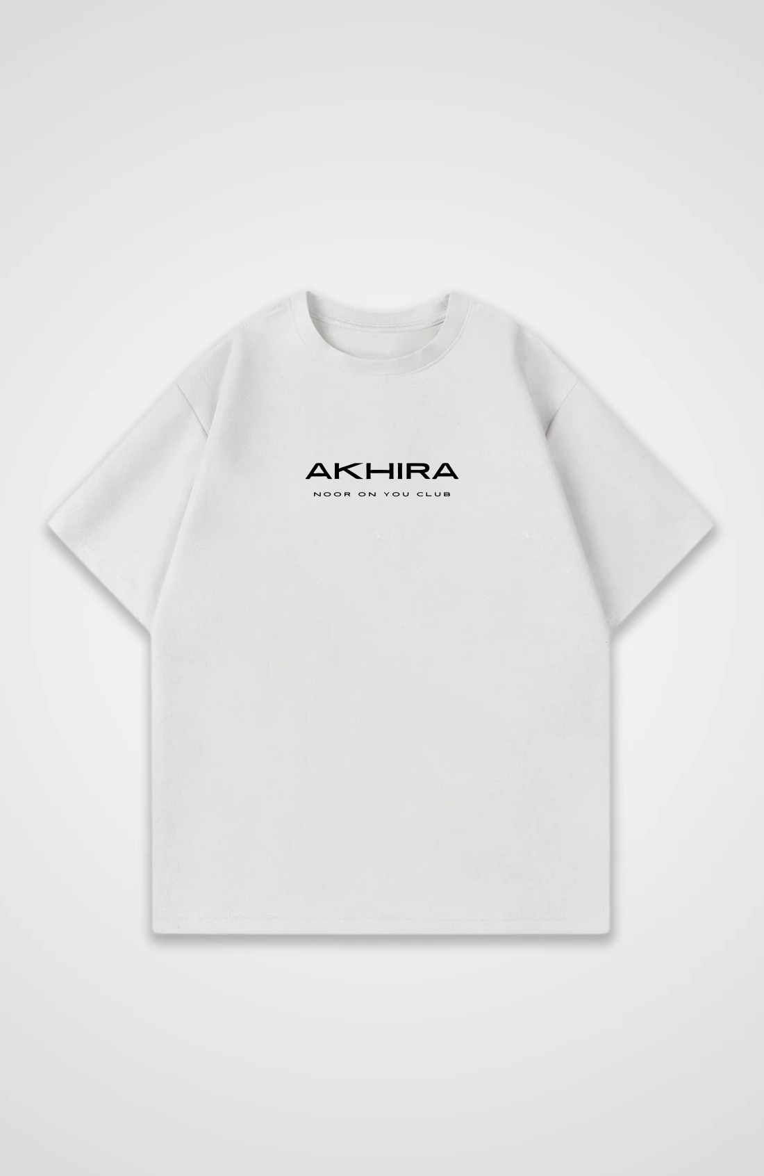 AKHIRA - Surdimensionné